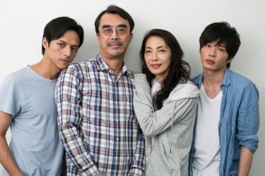 『夜への長い旅路』麻実れい、田中圭、満島真之介、益岡徹インタビュー！「作品にパワーを与えるのはお客様。濃密な家族のドラマをぜひ観に来てください」