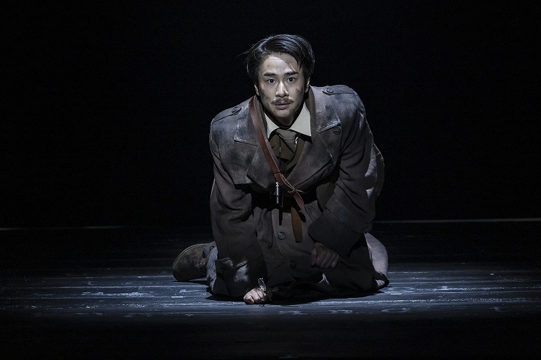 眞島秀和、倉科カナらが戦時下のノーベル賞作家の一家に待ち受ける悲哀と愛情を描く 舞台『My Boy Jack』レポート