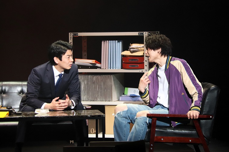 京極夏彦の傑作を新木宏典が怪演！舞台『死ねばいいのに』レポート