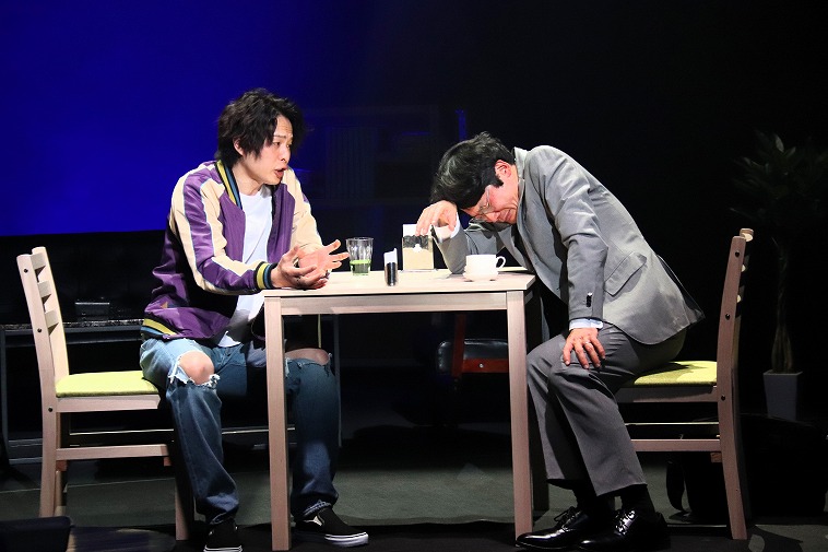 京極夏彦の傑作を新木宏典が怪演！舞台『死ねばいいのに』レポート