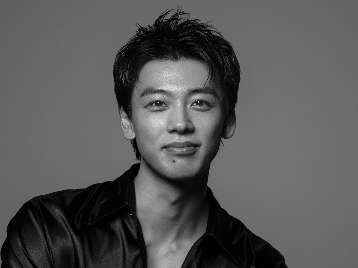 竹内涼真が5年ぶりのミュージカル主演！『奇跡を呼ぶ男』で詐欺師役に挑戦
