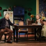 橋爪功主演、フロリアン・ゼレールの傑作『飛び立つ前に』日本初演が開幕！“家族”の愛と記憶を巡る物語