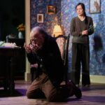 橋爪功主演、フロリアン・ゼレールの傑作『飛び立つ前に』日本初演が開幕！“家族”の愛と記憶を巡る物語